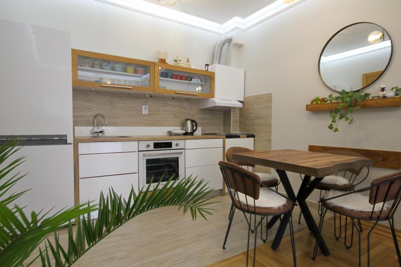 Appartement Laki à Tivat Extérieur photo