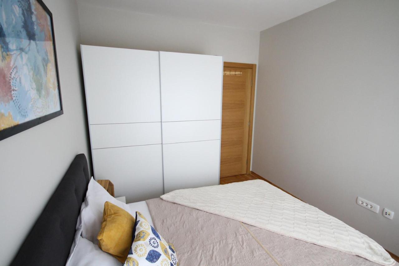 Appartement Laki à Tivat Extérieur photo