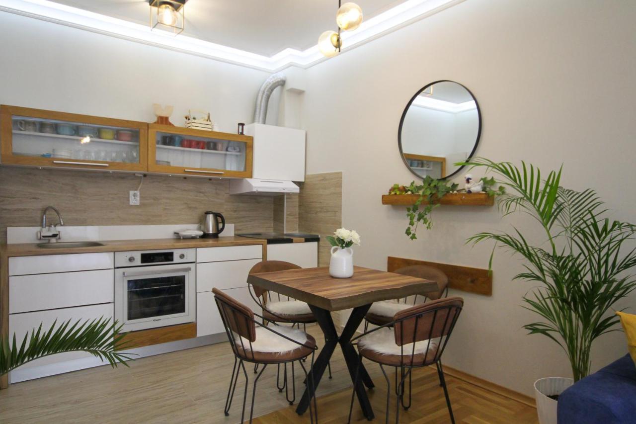 Appartement Laki à Tivat Extérieur photo