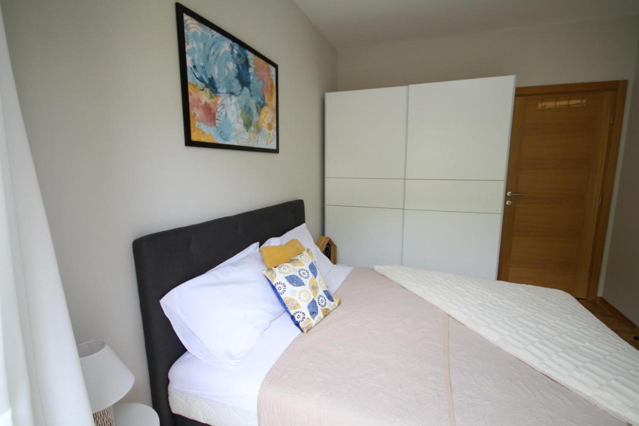 Appartement Laki à Tivat Extérieur photo