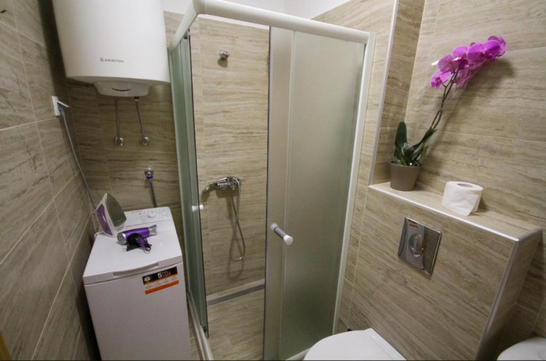 Appartement Laki à Tivat Extérieur photo